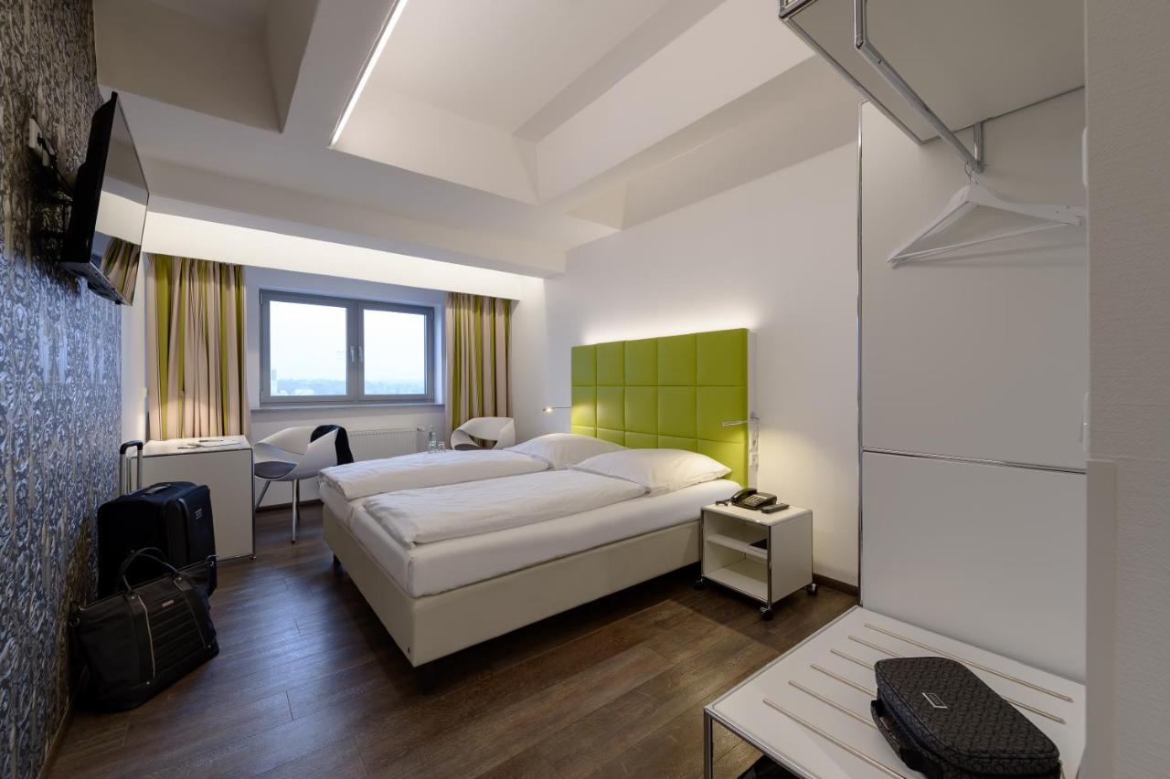 Panorama Hotel Швайнфурт Екстериор снимка